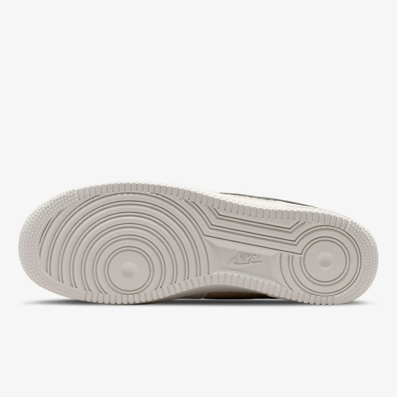 Nike Atlete AIR FORCE 1 '07 LV8 
