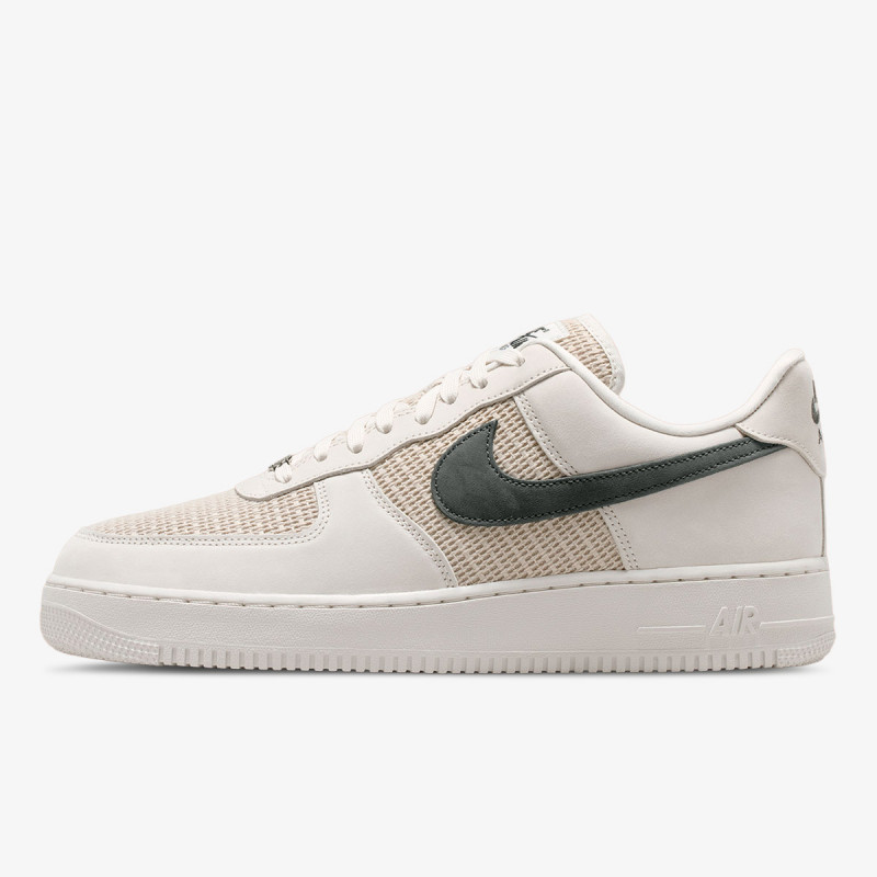 Nike Atlete AIR FORCE 1 '07 LV8 