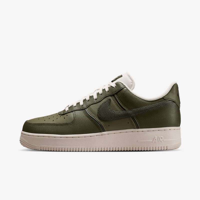 Nike Atlete AIR FORCE 1 '07 LV8 SPORT 