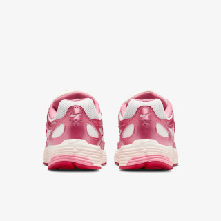 Nike Atlete W NIKE P-6000 MET 