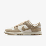 Nike Atlete Dunk Low 