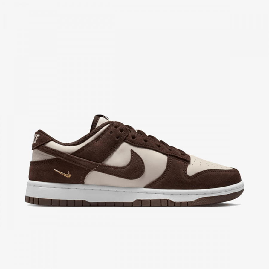 Nike Atlete Dunk Low 