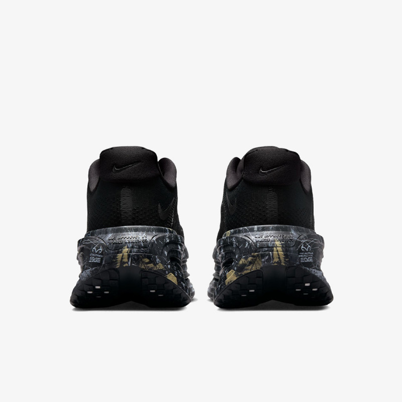 Nike Atlete NIKE VOMERO PREMIUM CM 