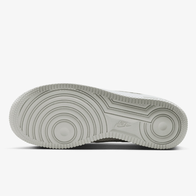 Nike Atlete Air Force 1 LV8 