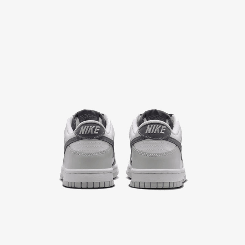 Nike Atlete Dunk Low 