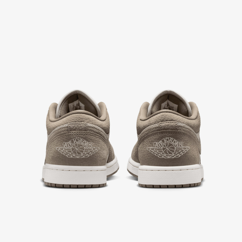 Nike Atlete AIR JORDAN 1 LOW 