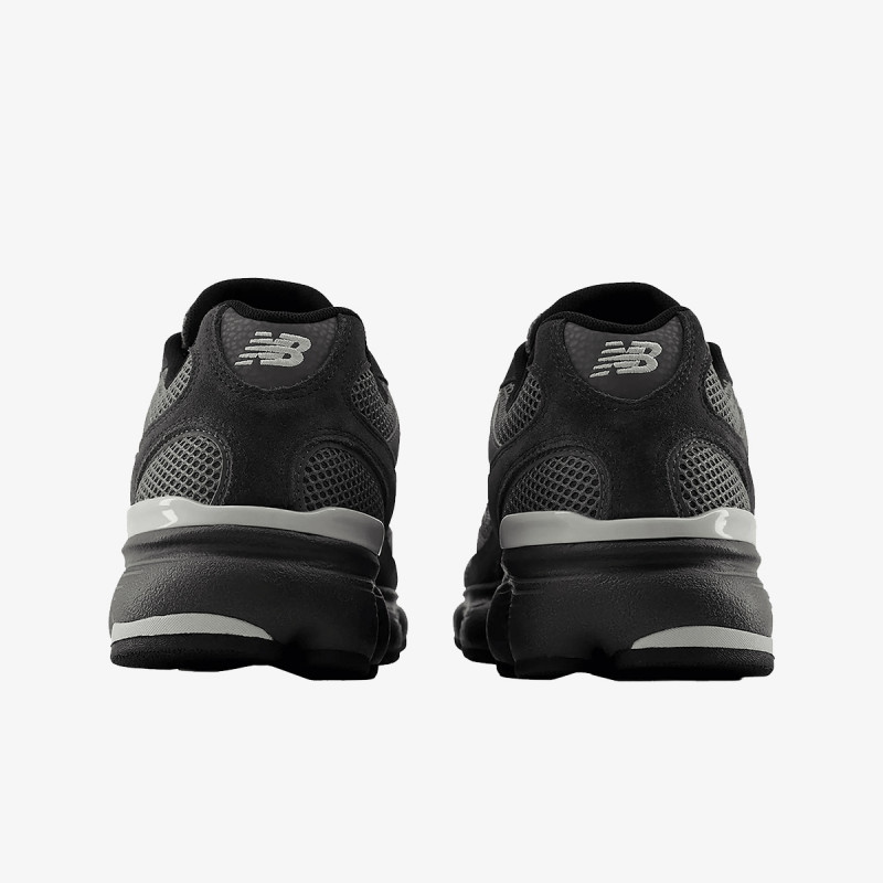 New Balance Atlete 603 
