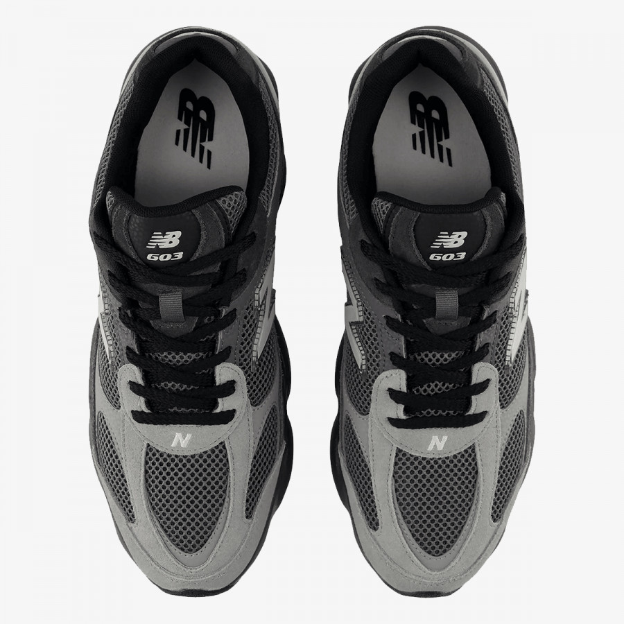 New Balance Atlete 603 
