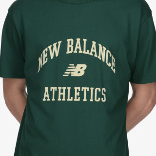 New Balance Produkte Athletics Varsity Graphic T-Shirt 