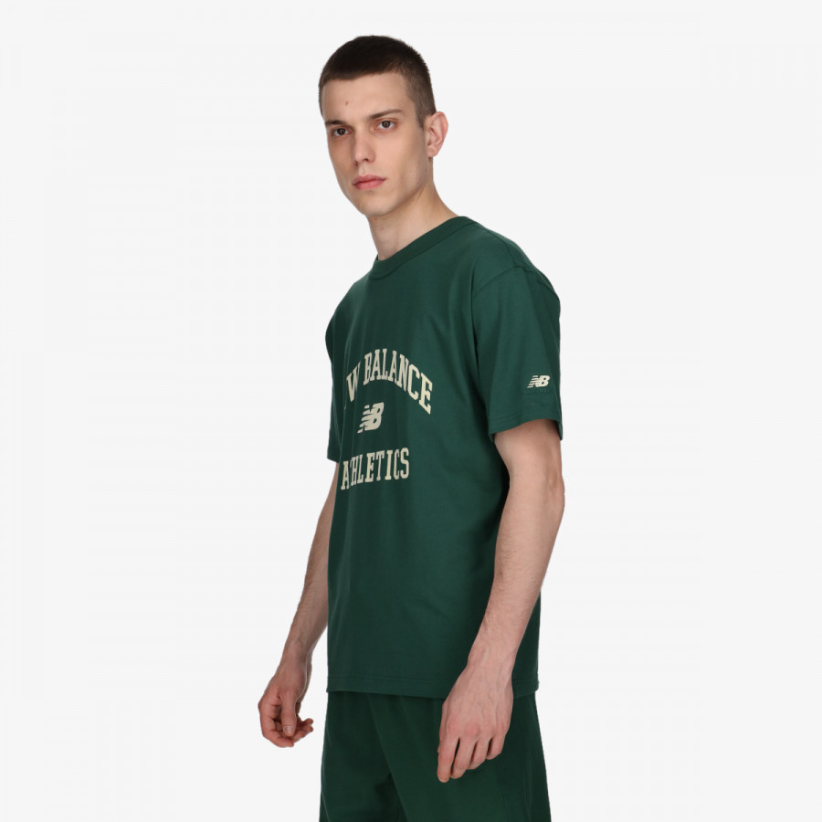 New Balance Produkte Athletics Varsity Graphic T-Shirt 