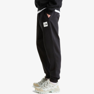 The North Face Pantallona M EVO BOX HALF DOME REGULAR TAPERED JOGG 