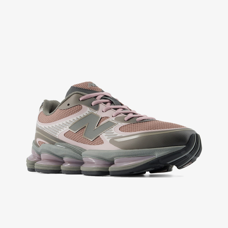 New Balance Atlete 2000 