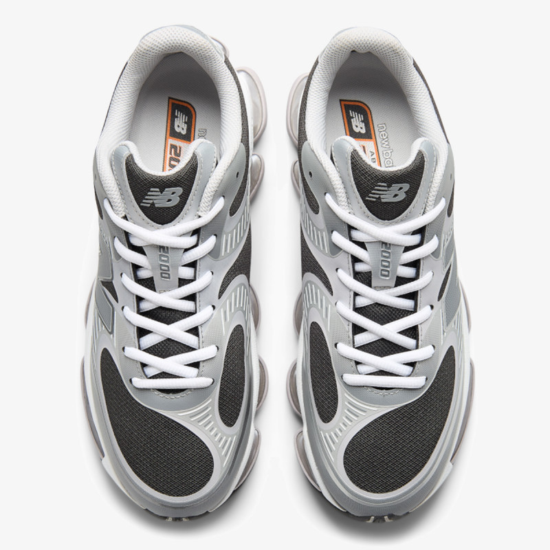 New Balance Atlete 2000 