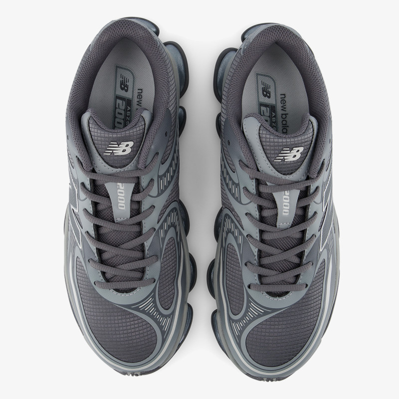 New Balance Atlete 2000 