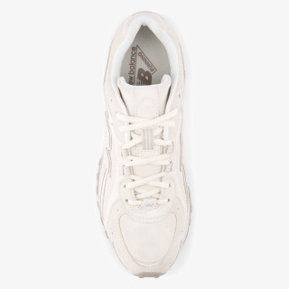 New Balance Atlete 204L 