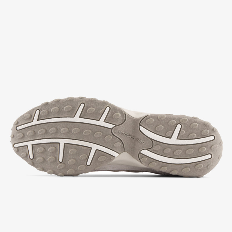 New Balance Atlete 204L 