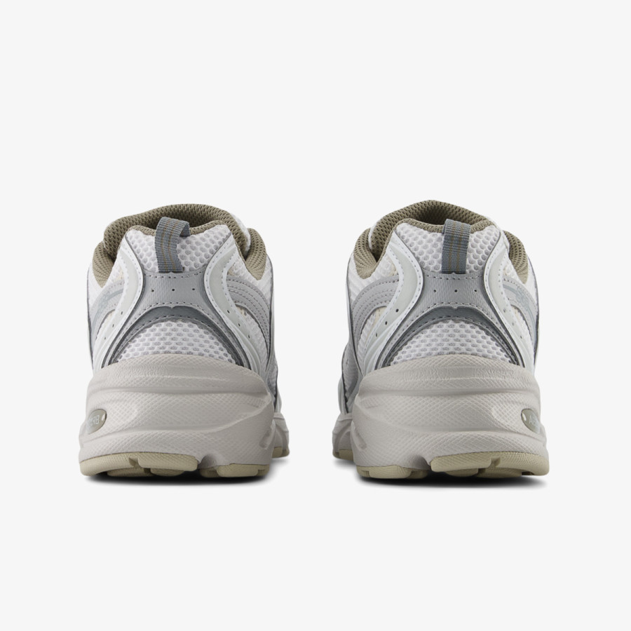 New Balance Atlete 530 