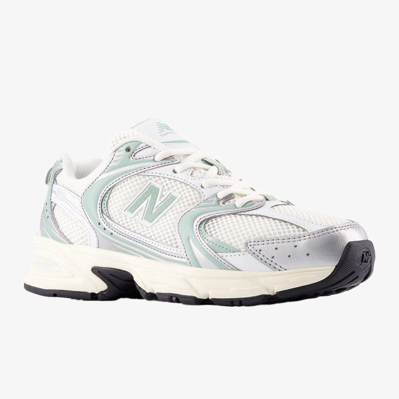 New Balance Atlete 530 