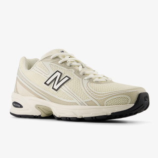 New Balance Atlete 740 