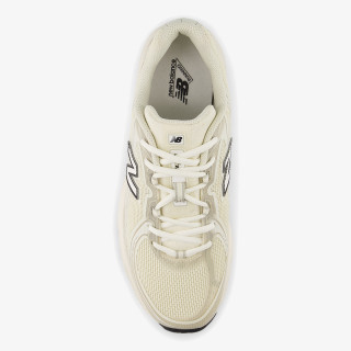 New Balance Atlete 740 