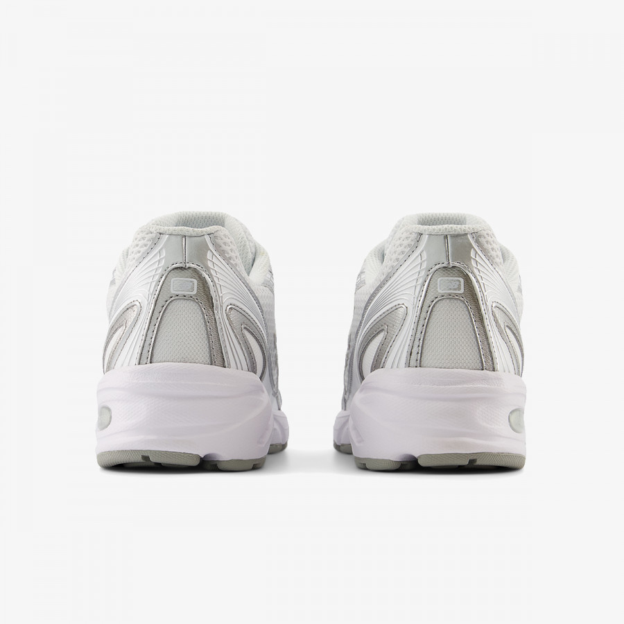 New Balance Atlete U 740 