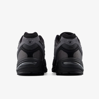 New Balance Atlete 880 