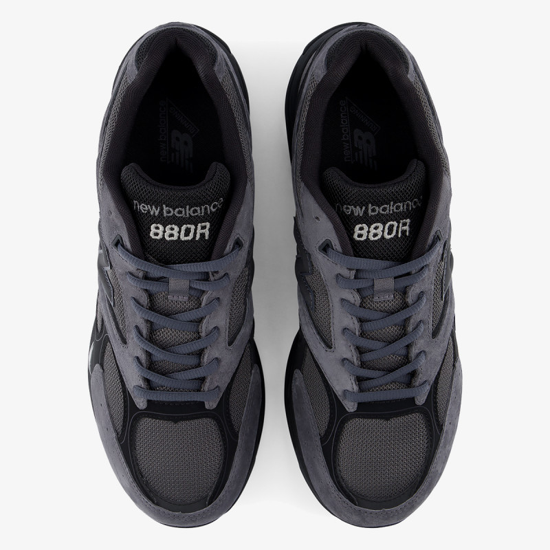 New Balance Atlete 880 