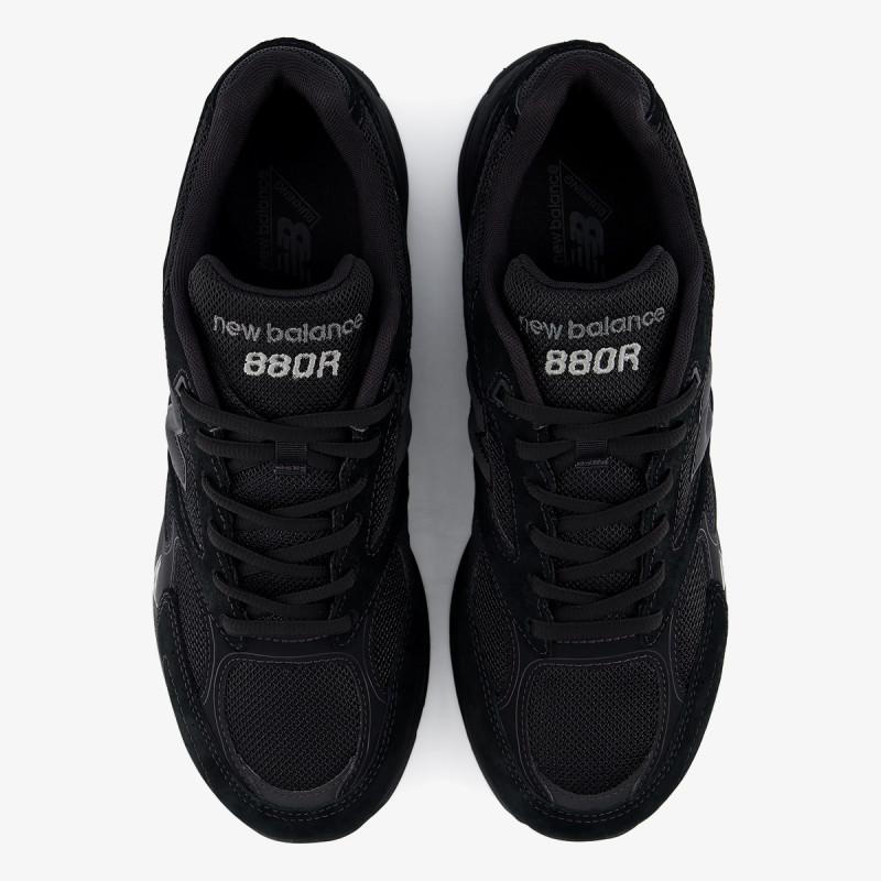New Balance Atlete 880 