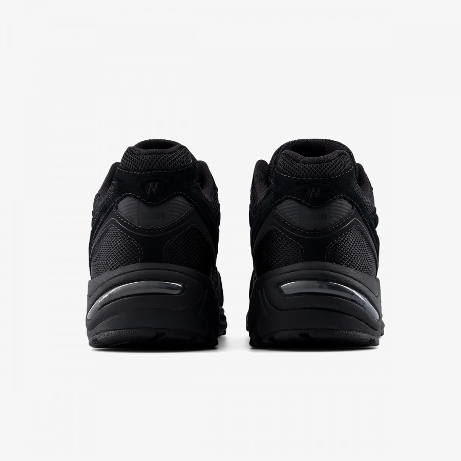 New Balance Atlete 880 