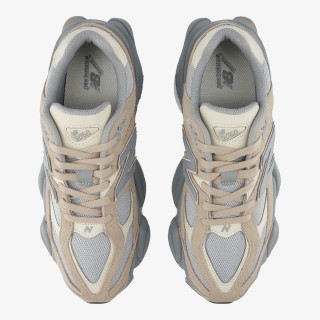 New Balance Atlete 9060 