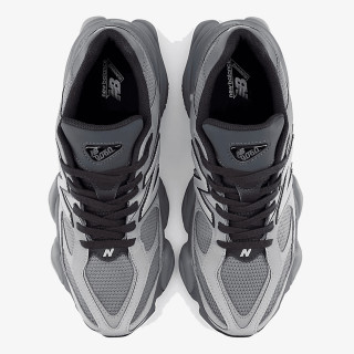 New Balance Atlete 9060 