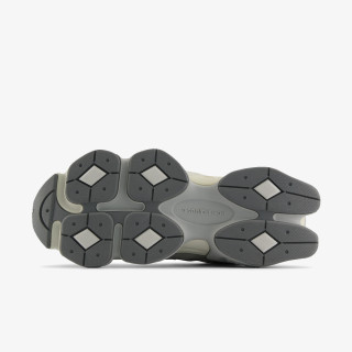 New Balance Atlete 9060 