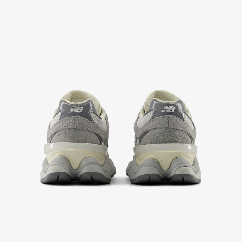 New Balance Atlete 9060 