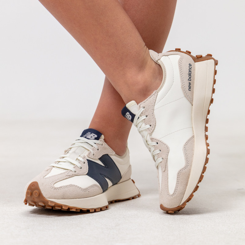 New Balance Atlete 327 