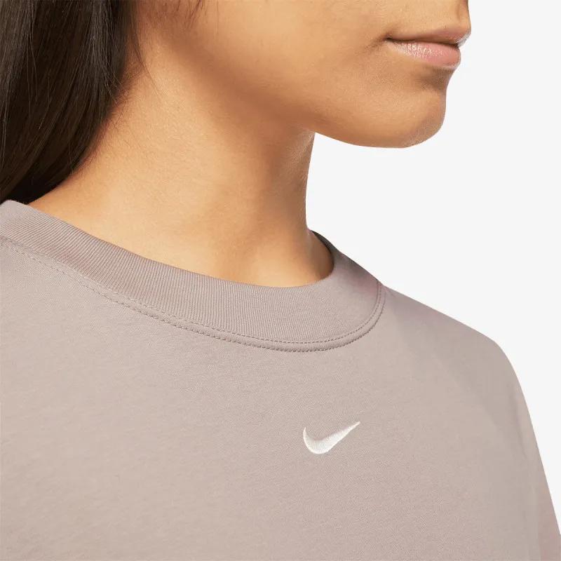 Nike Produkte Sportswear Essentials 
